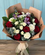 Букет цветов из:  Розы и Альстромерии #REPLACE_PRED# Зеленогорске Ленинградской области