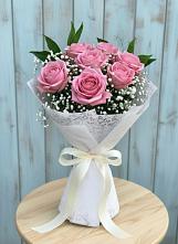 Букет цветов из:  Розы в Зеленогорске Ленинградской области