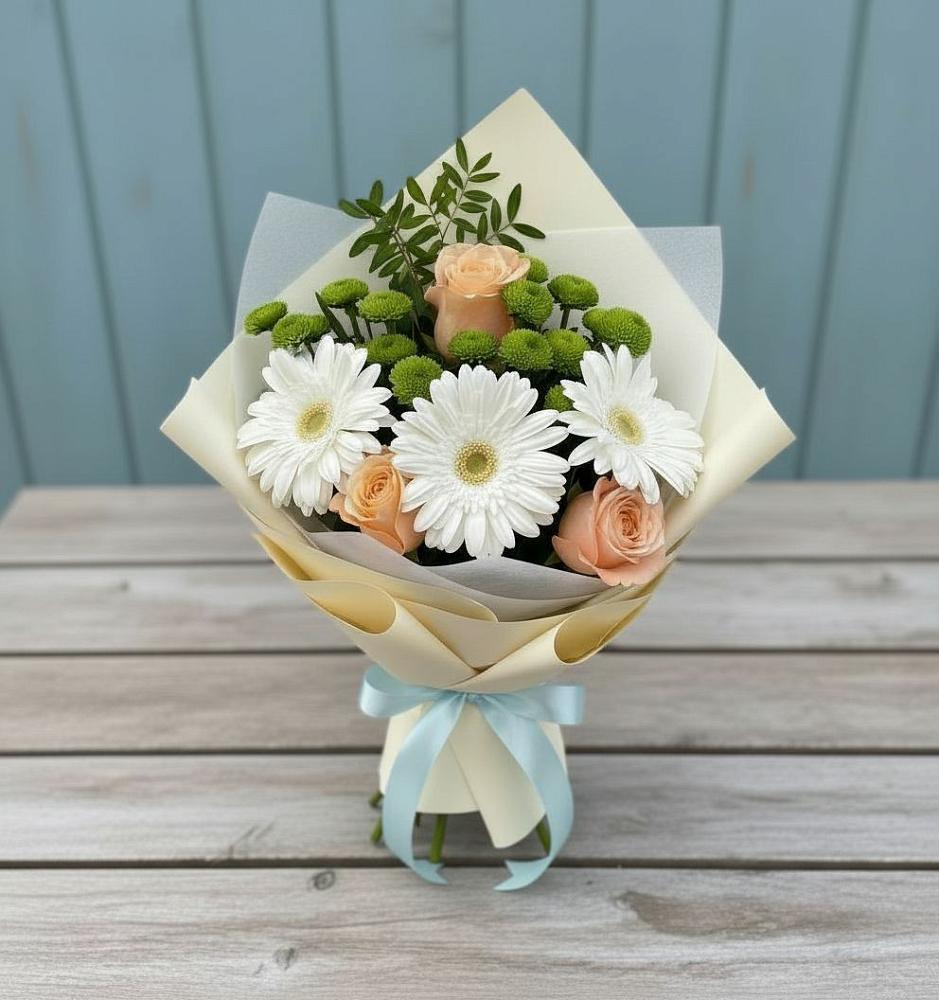 Букет цветов из: Герберы, Розы и Хризантемы в Зеленогорске Ленинградской области