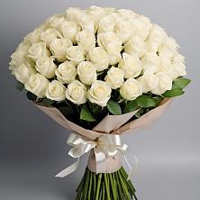 Букет 101 беля роза Белоснежка в Зеленогорске Ленинградской области