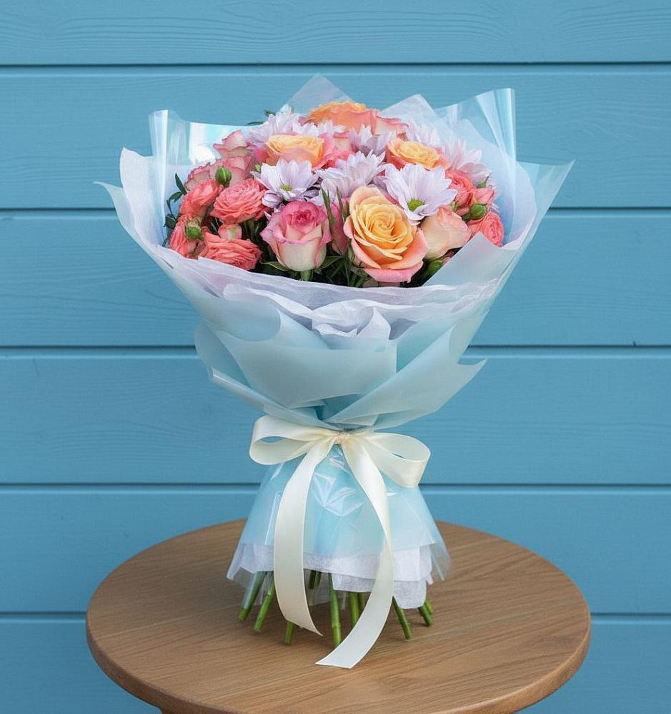 Букет цветов из: Хризантемы и Розы в Зеленогорске Ленинградской области