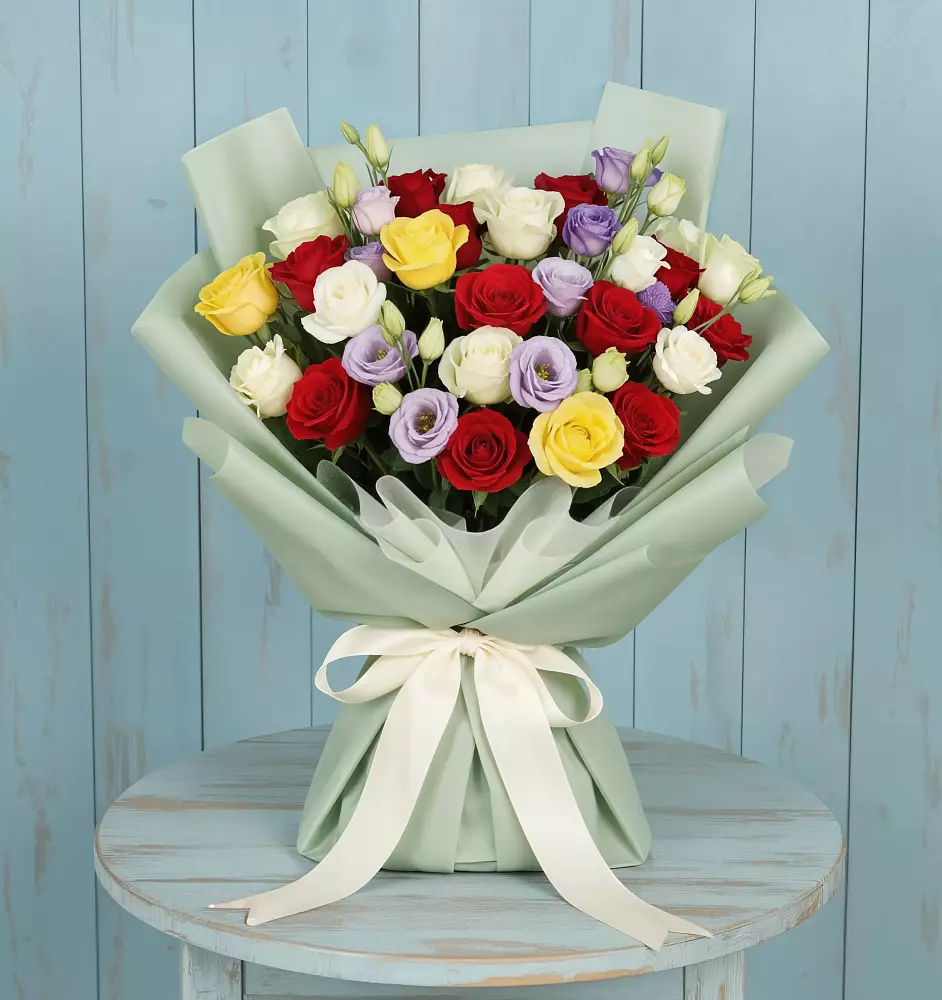 Букет цветов из: Розы в Зеленогорске Ленинградской области