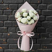 Букет цветов из:  Розы в Зеленогорске Ленинградской области