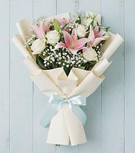 Букет цветов из:  Лилии в Зеленогорске Ленинградской области